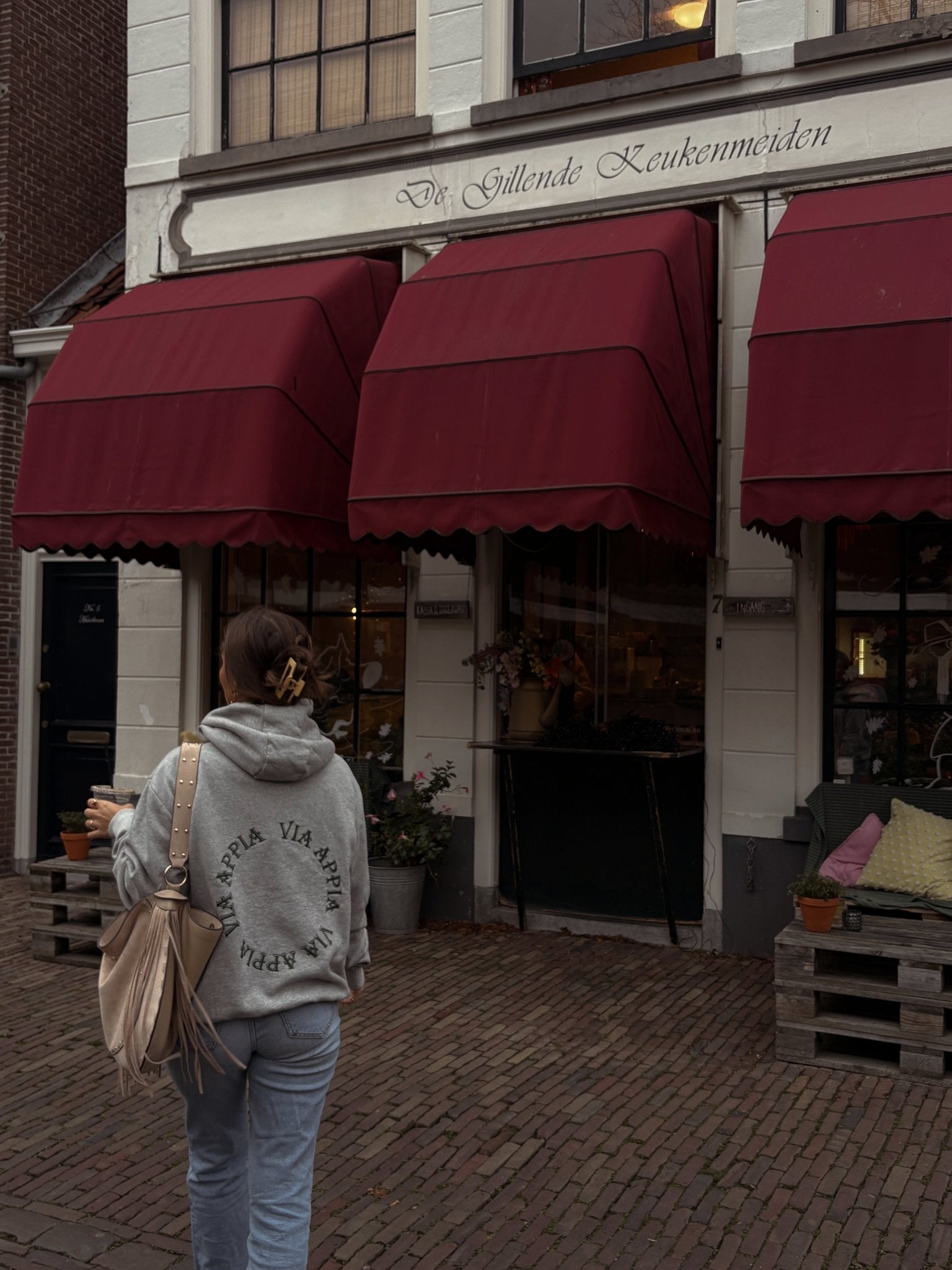 Around the world grey - Via Appia 92